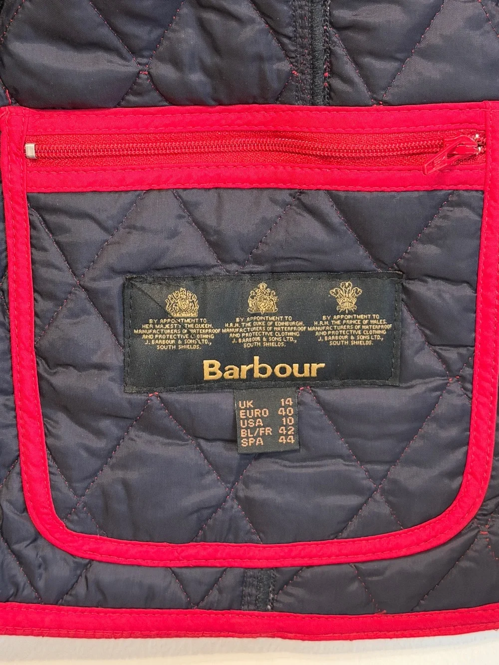 Barbour Women’s Quilted Vest Size 10 Red Fall winter